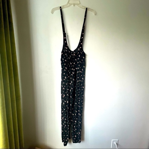 Forever 21 Black Pink Floral Suspender Style Straight Leg Jumpsuit M - Picture 2 of 4